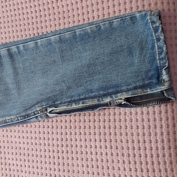 Men's jeans. - Picture 3 of 8